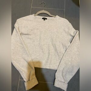 Dynamite cropped light sweater